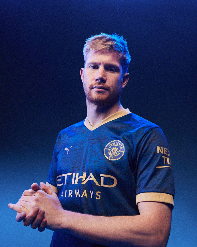 玉昆新赛季阵容亮相 赵宇豪寄望踢出云南足球