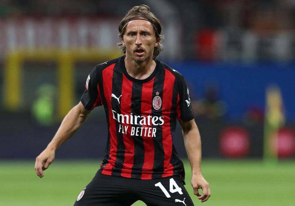 曼晚：缺乏比赛时间，梅努入选世界杯大名单的梦想变得渺茫