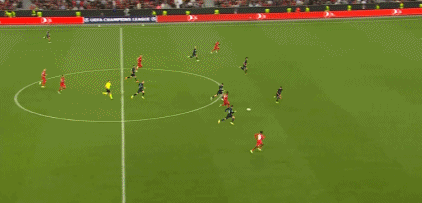 曼联球员状态回暖，连续进球